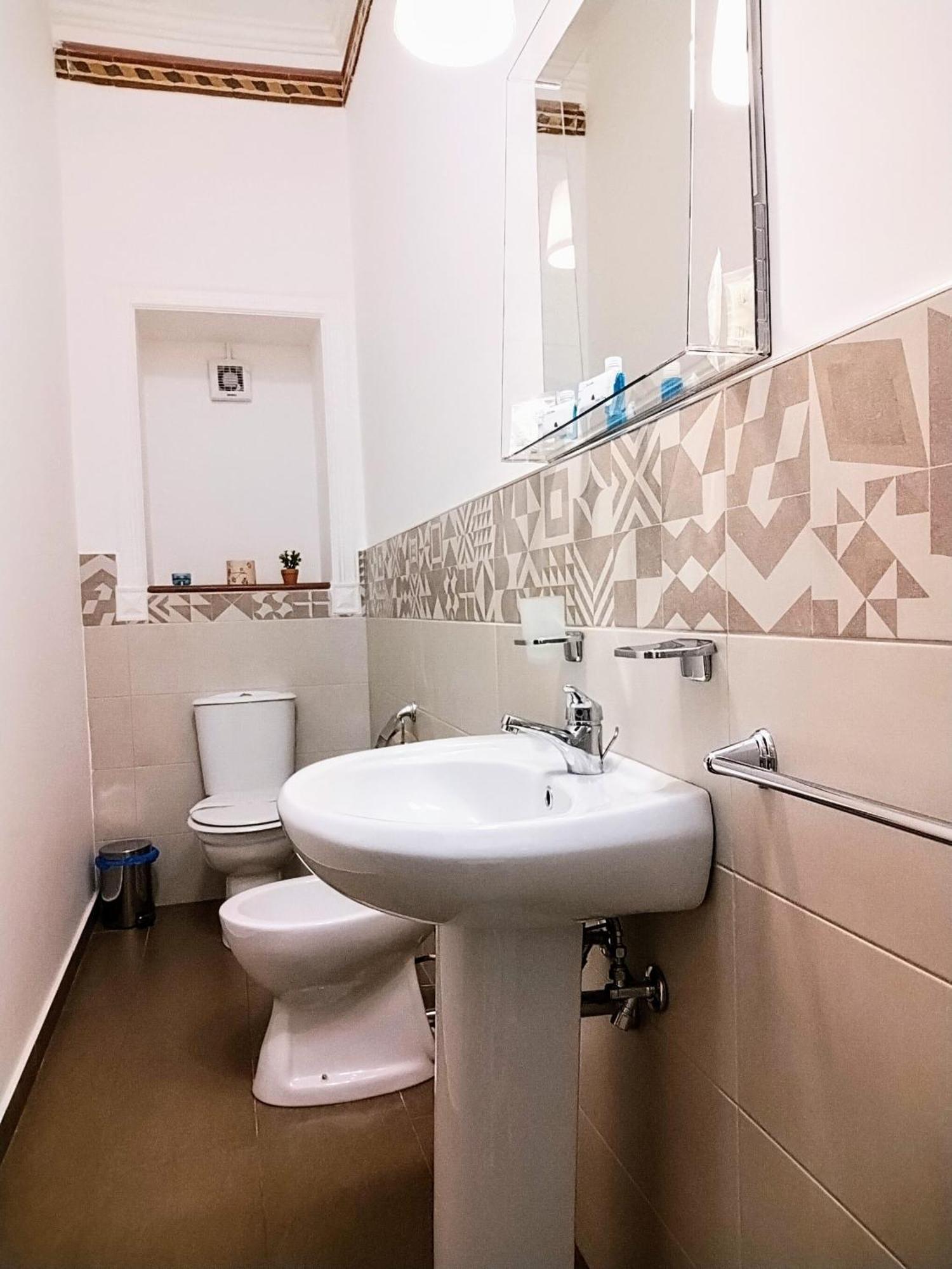 Suleima B&B Messina Centro Buitenkant foto
