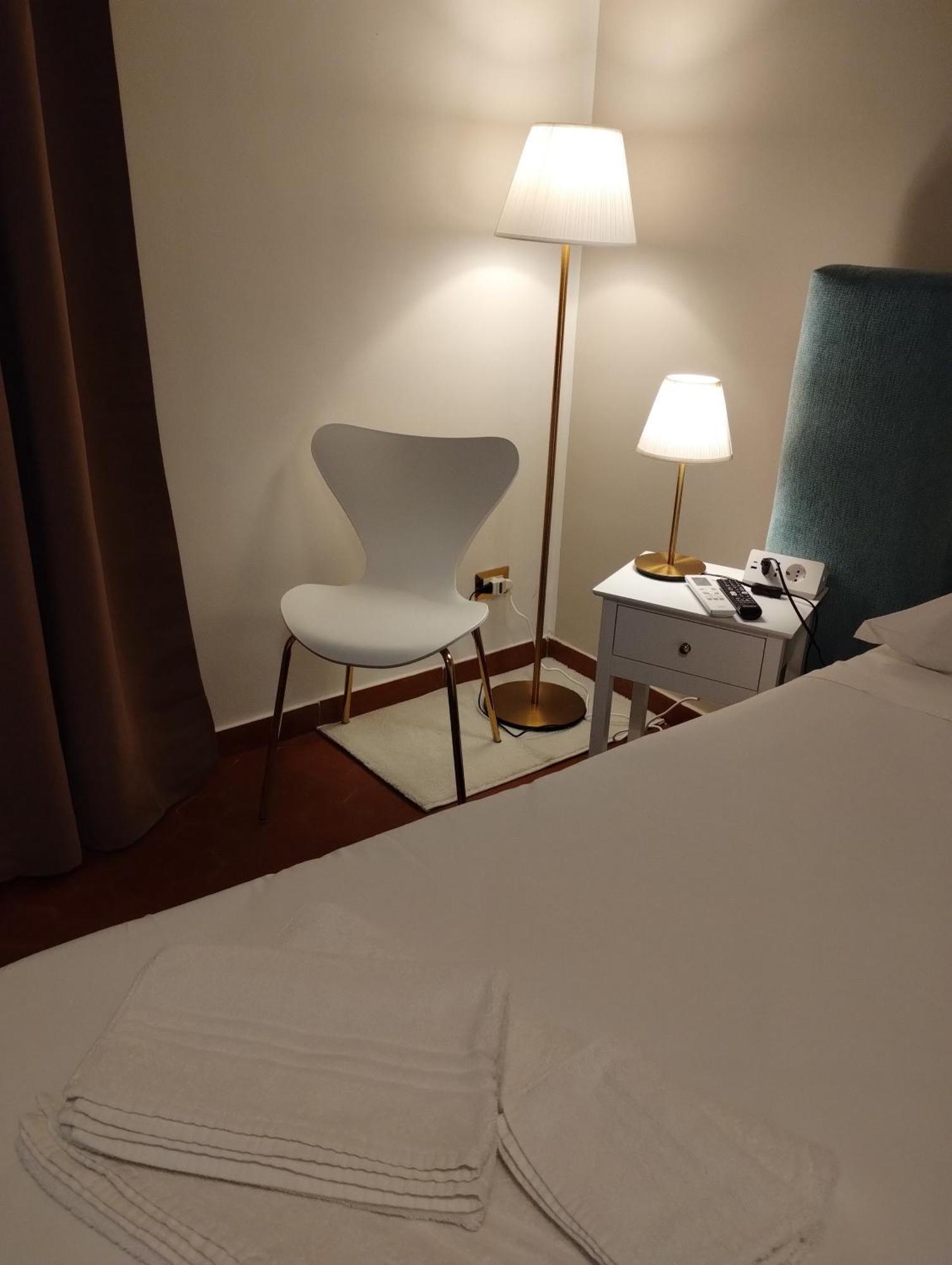 Suleima B&B Messina Centro Buitenkant foto